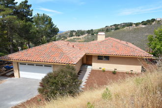 Clay S tile roof